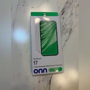 On Running Green Tempered Glass Screen Protector‎ for iPhone 17 - 3 Pack